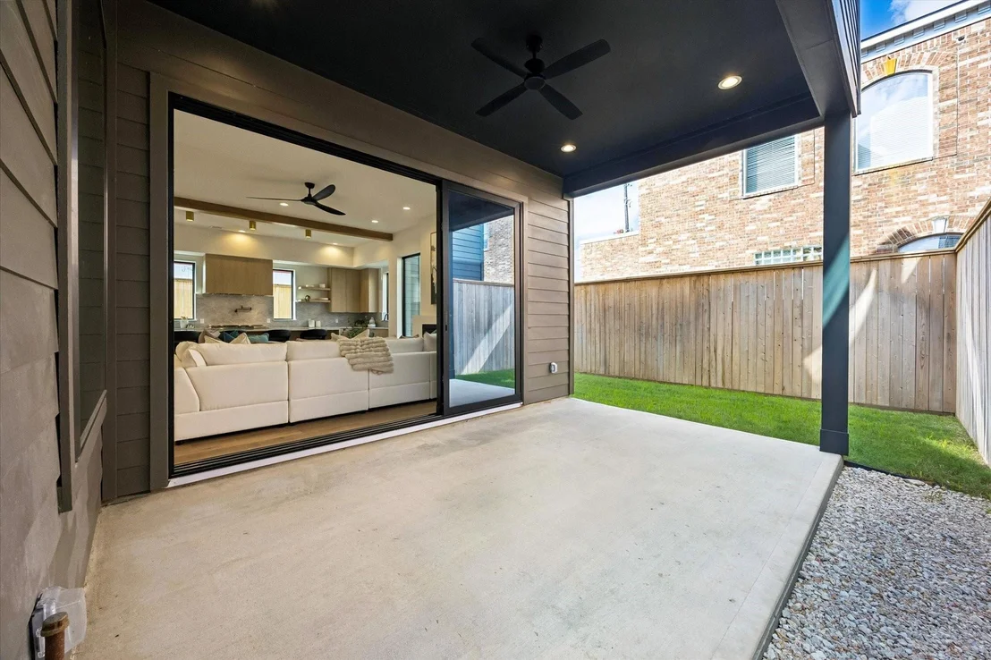 Photo of 335 Harvard Street