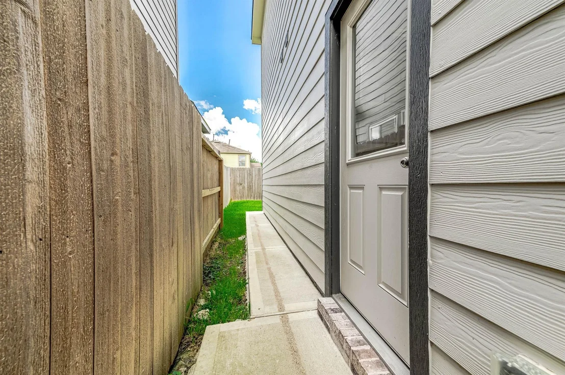 Photo of 14963 Eagle Feather Drive