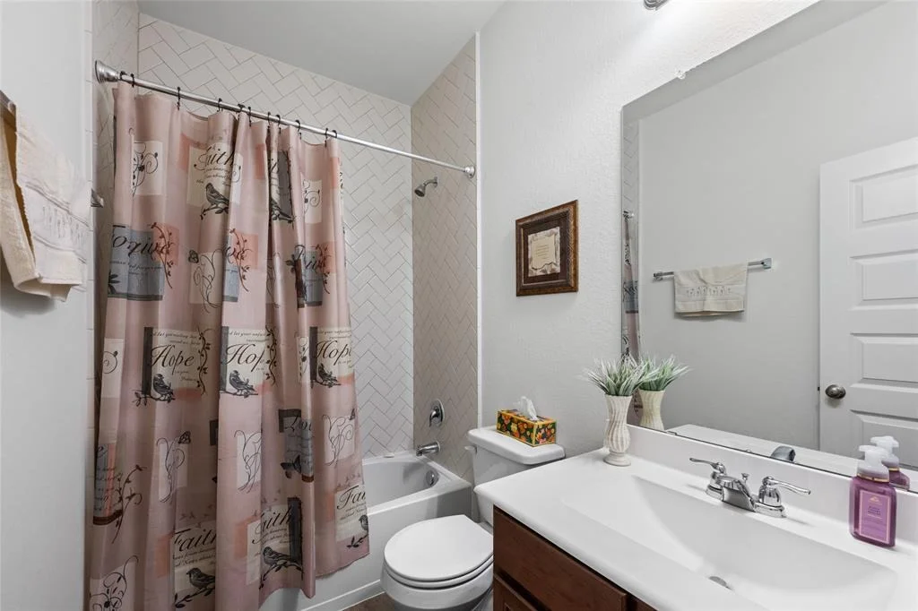 Photo of 1715 Warm Breeze Drive