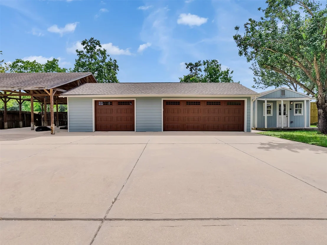 Photo of 28085 Morton Road
