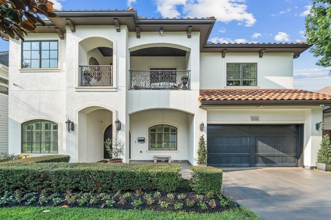 Photo of 1226 Chippendale Road
