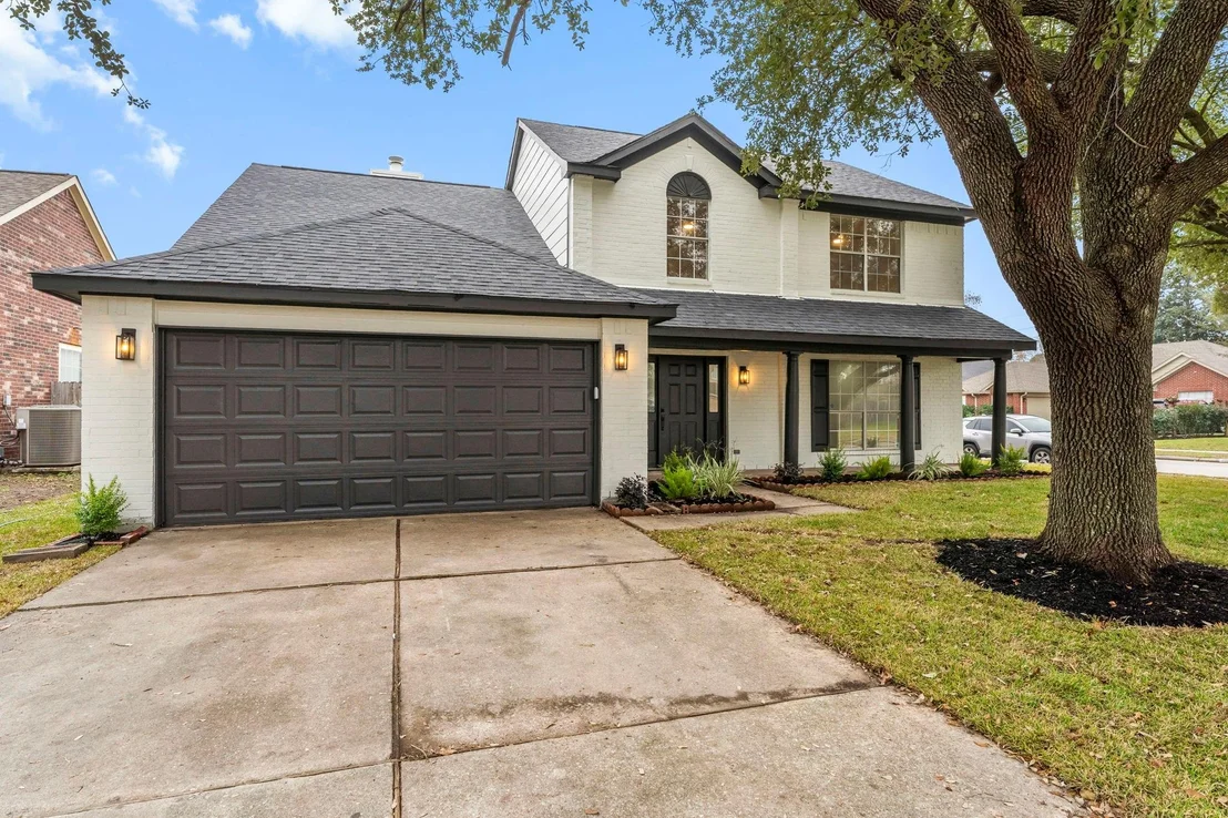 Photo of 13706 Sablesprings Lane