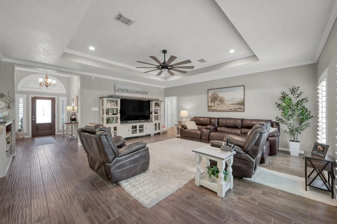 Photo of 13422 Hidden Valley Drive
