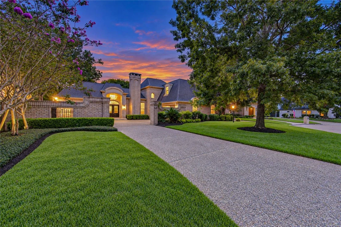 Photo of 807 Spear Point Cove