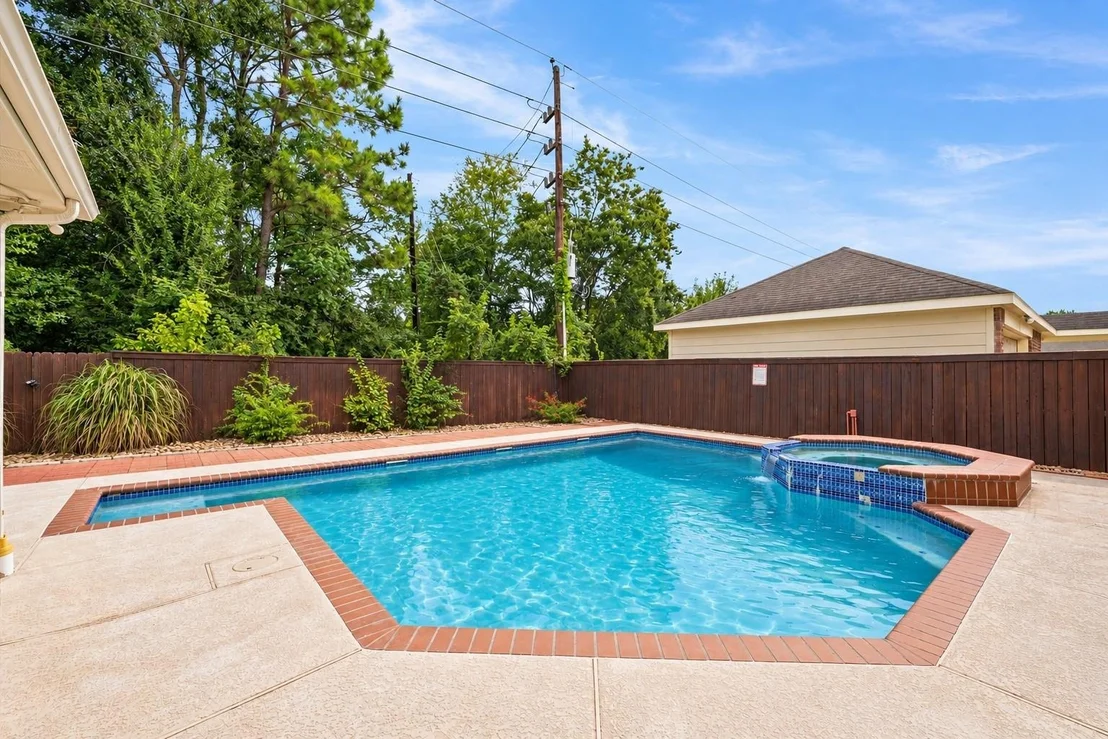 Photo of 5510 Darschelle Drive