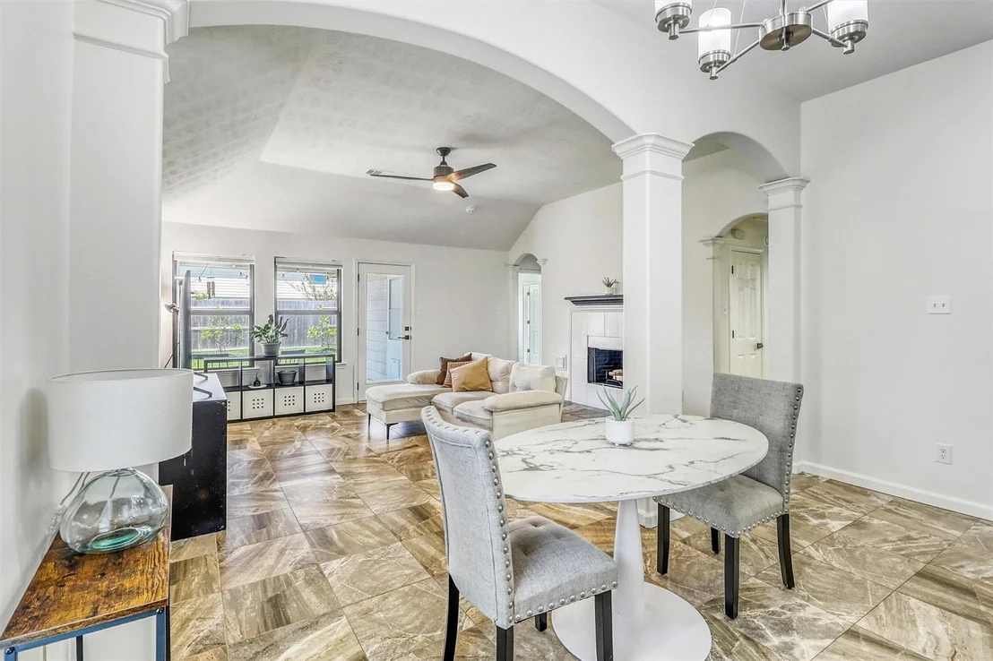 Photo of 6015 Wildbriar Lane