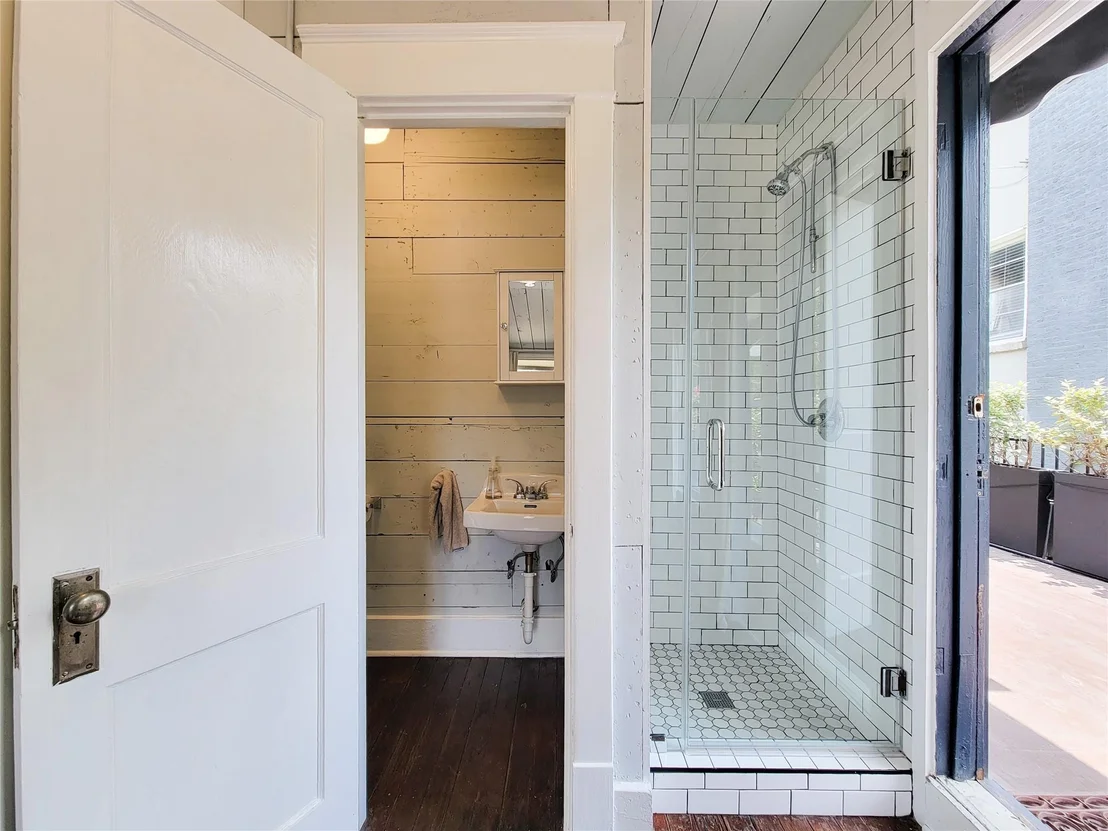 Photo of 3702 Audubon Place