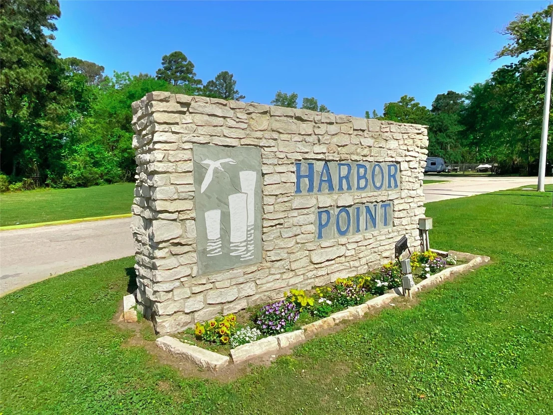 Photo of 642 Kingwood Drive