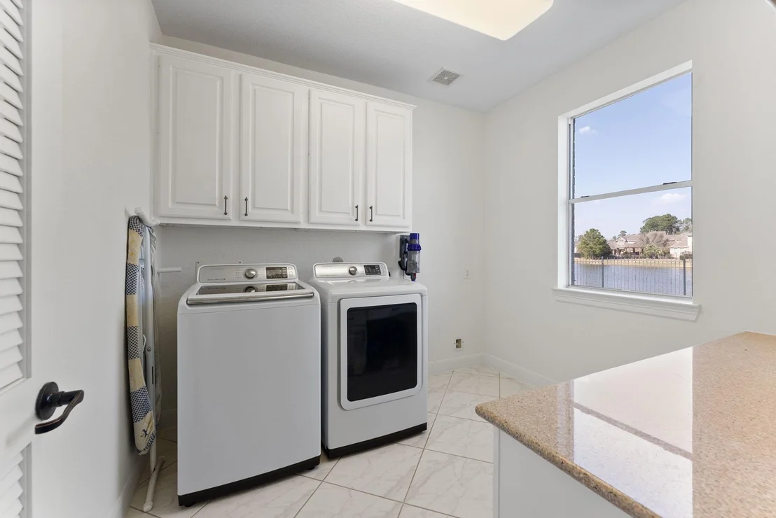 Photo of 15 Cayuga Pond Court
