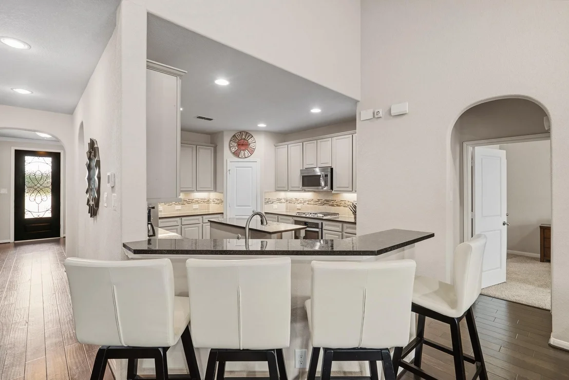 Photo of 6322 Wolf Run Drive