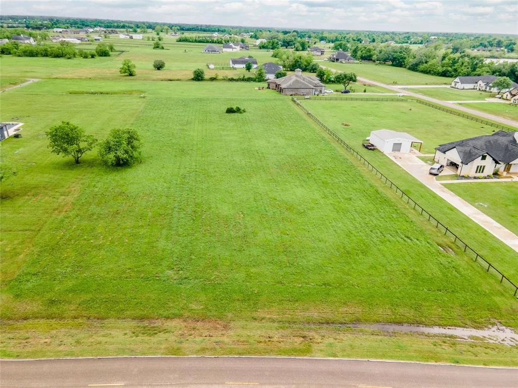 Photo of 22110 Chenango Lake Drive