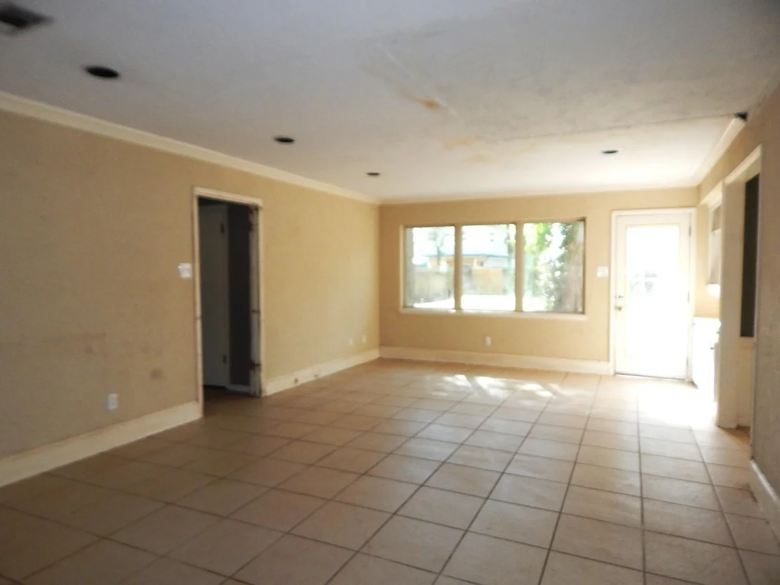 Photo of 6115 Elmgrove Road