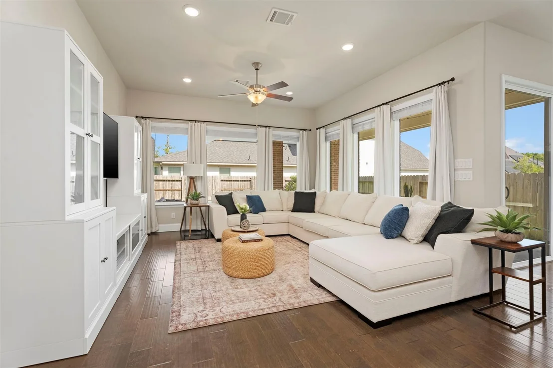 Photo of 26105 Stretto Drive