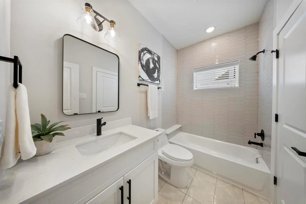 Photo of 3512 Piney Woods Dr