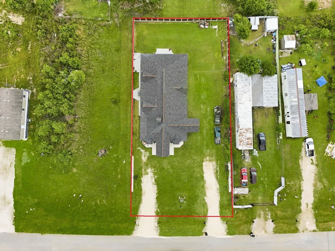 Photo of 1664 Road 5601