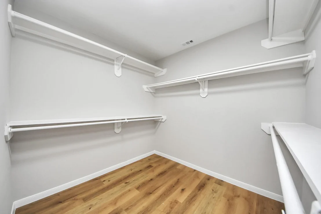 Photo of 15307 Streatham Circle