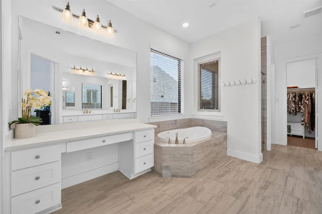 Photo of 7014 San Bernard Trail