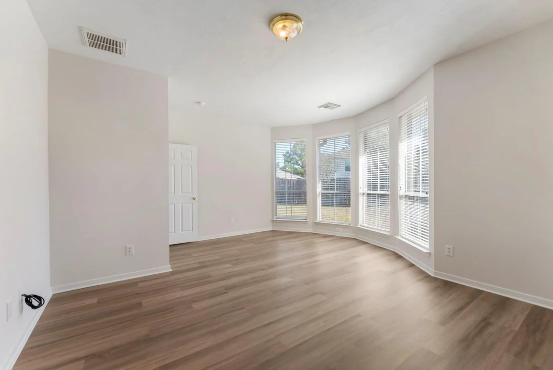 Photo of 19106 Poplar Trails Lane