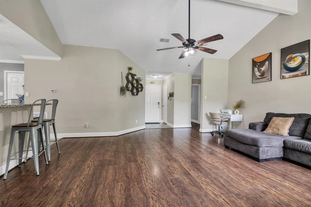 Photo of 21214 Castlemont Lane