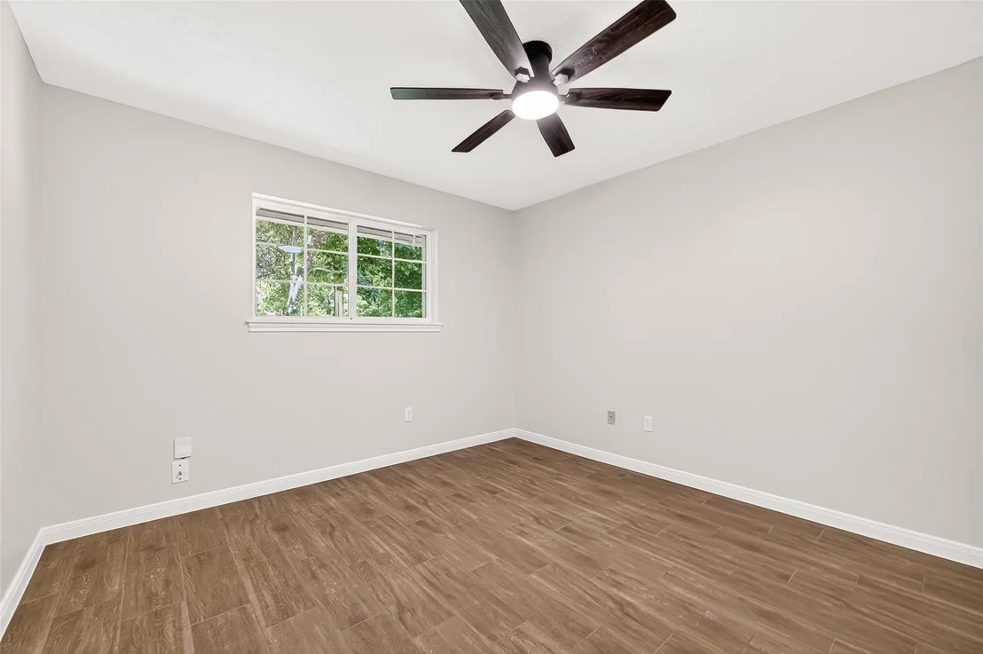 Photo of 247 Castlewood Drive
