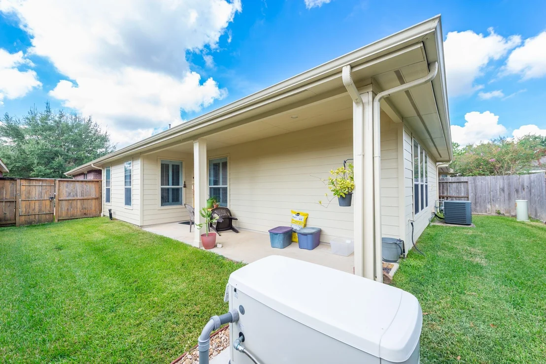 Photo of 5315 Thorngate Court