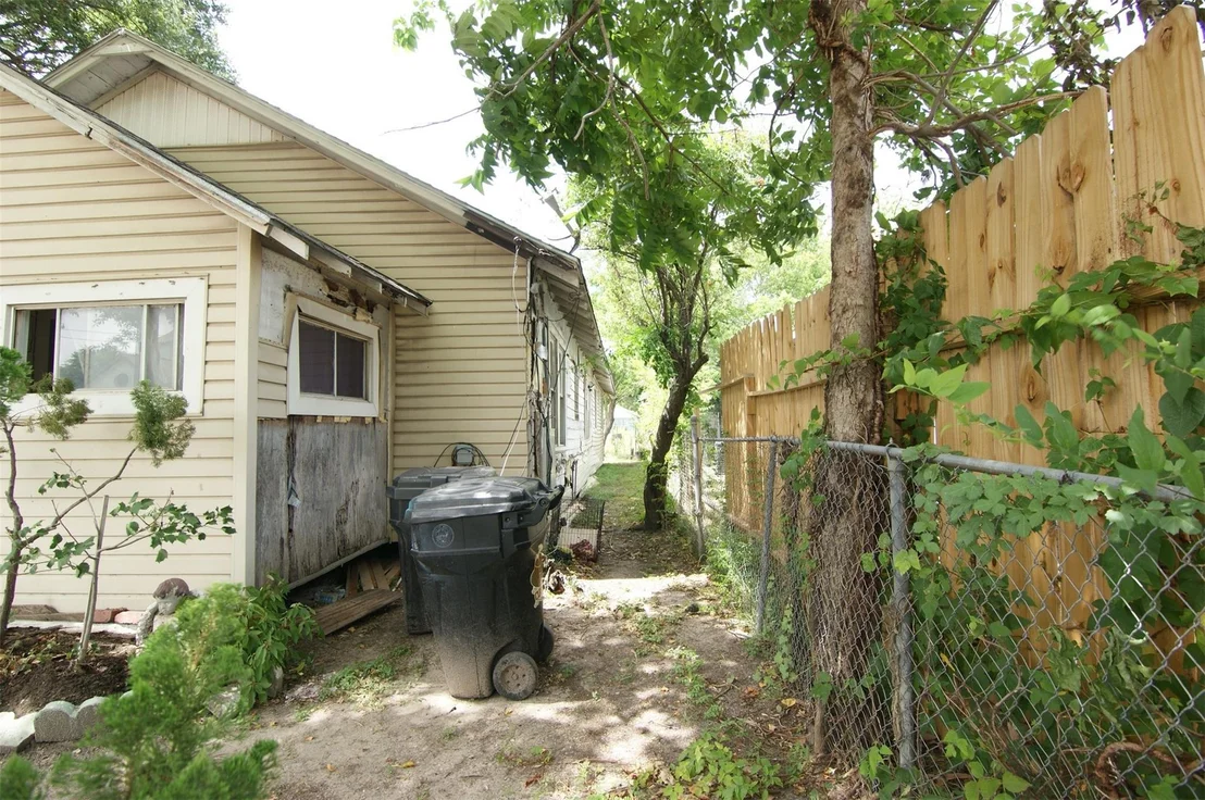 Photo of 1265 Morris Street Street
