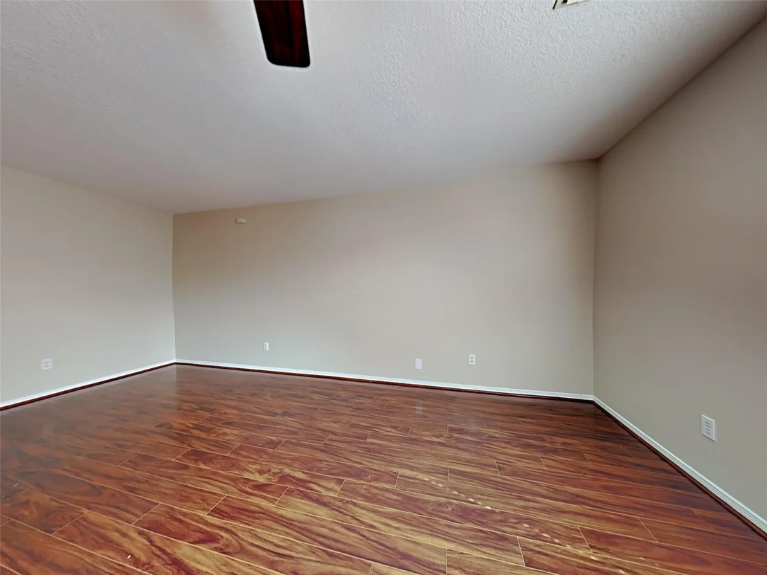 Photo of 7318 Foxshadows Lane