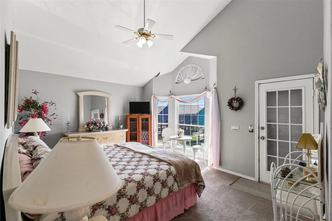 Photo of 4806 Bluewater Drive