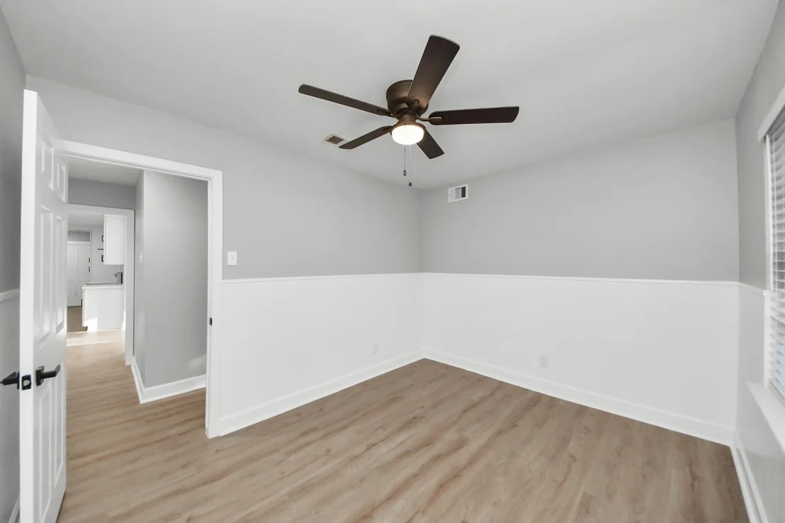 Photo of 1812 Locklaine Drive