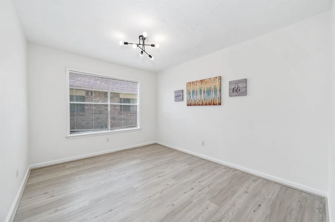 Photo of 13407 Wells River Drive