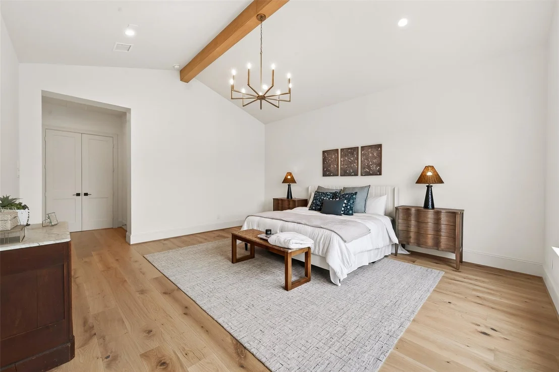 Photo of 1306 Curtin Street