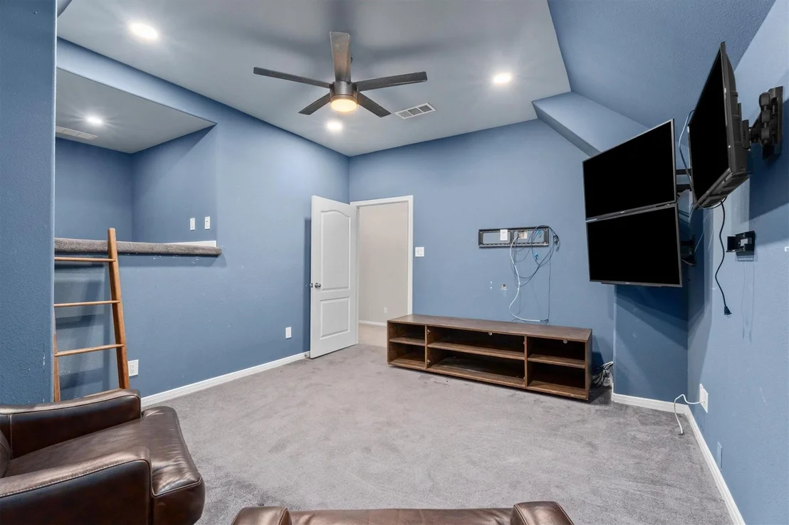 Photo of 3663 Cottage Pines Lane