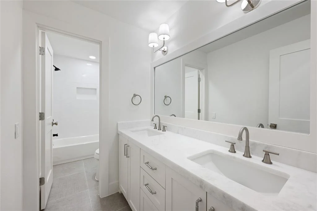 Photo of 8306 Vintage Wood Circle