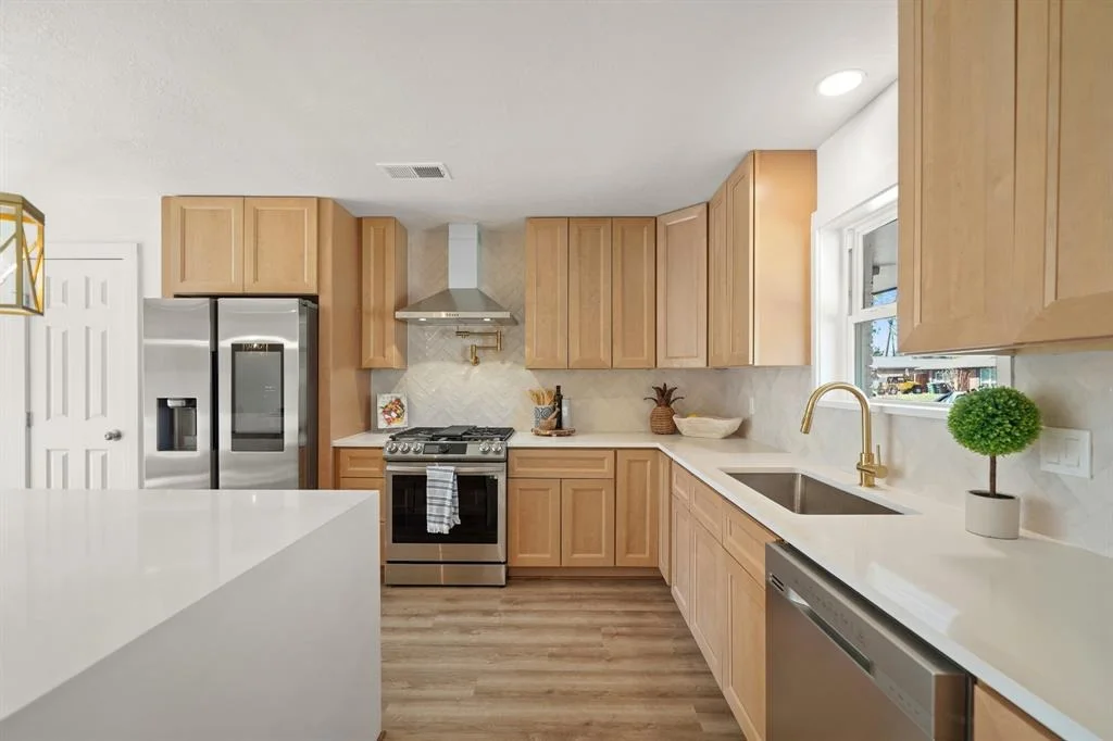 Photo of 4115 Gardendale Drive