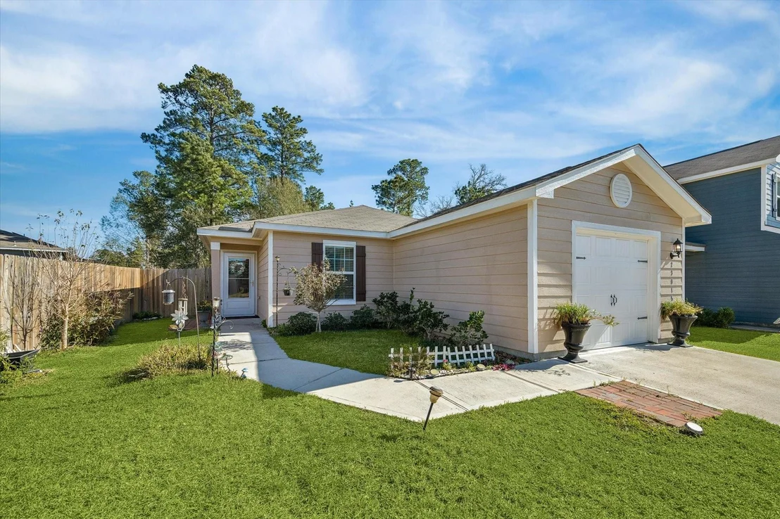 Photo of 23015 Bellini Drive