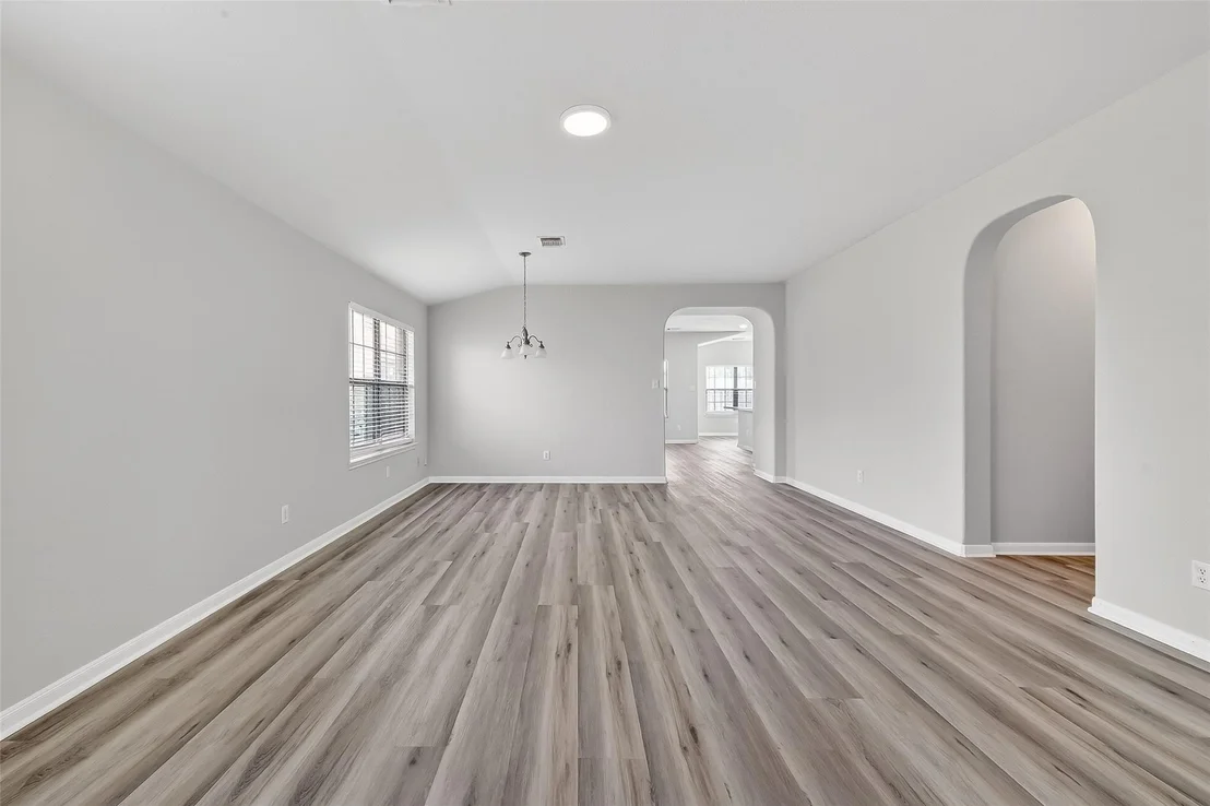Photo of 3014 Crestbrook Bend Lane