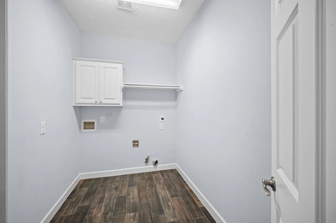Photo of 5510 Darschelle Drive