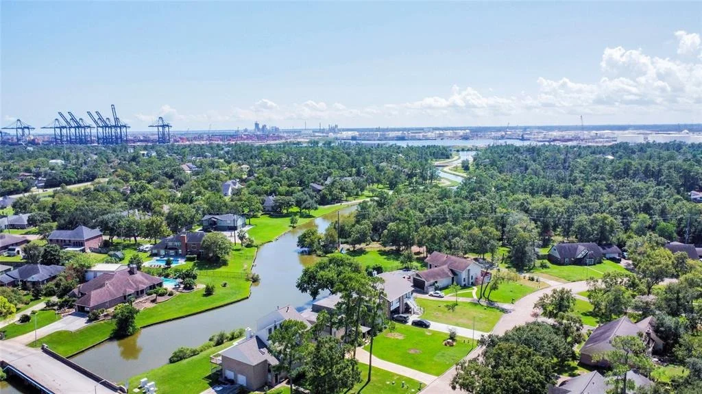 Photo of 1 Bayou Drive