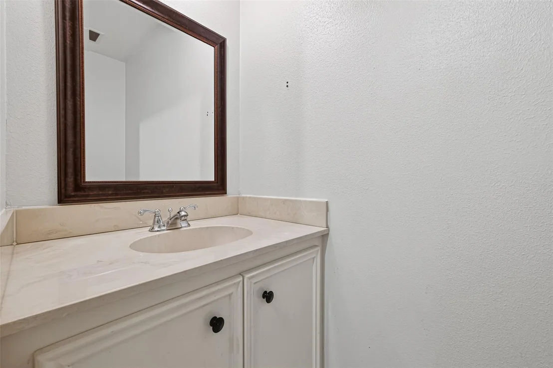 Photo of 618 Longview Drive