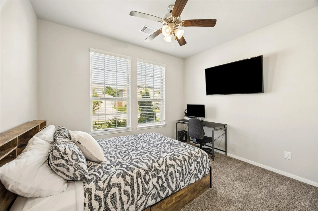 Photo of 4911 Creekside Haven Trail