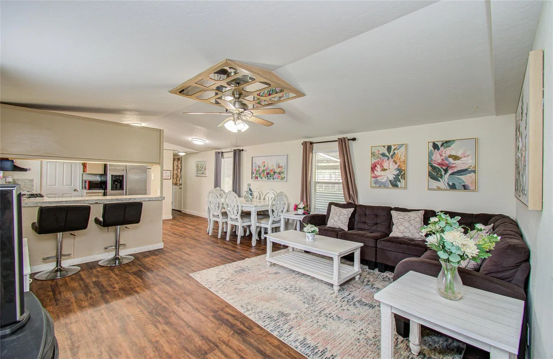 Photo of 36 W Old Field Drive