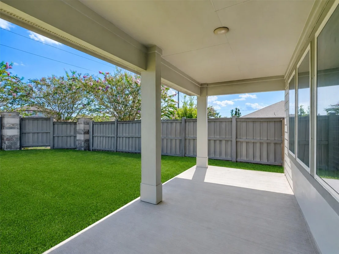 Photo of 818 Betsy Hill Drive
