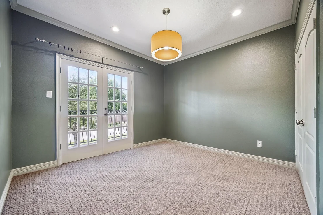Photo of 3214 Sunset Boulevard