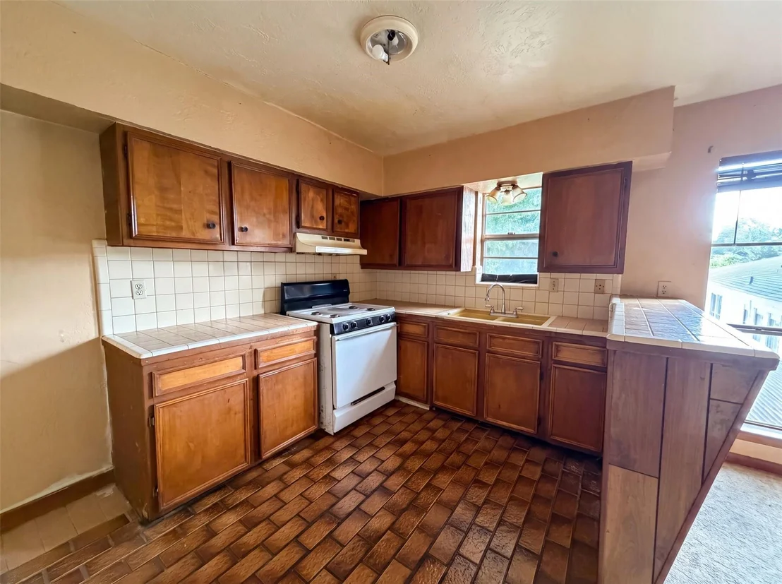 Photo of 714 Bolling Lane