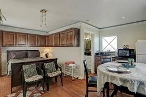 Photo of 135 1st Street