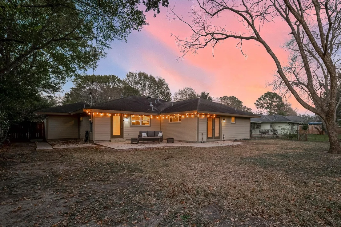 Photo of 5323 Briarbend Drive