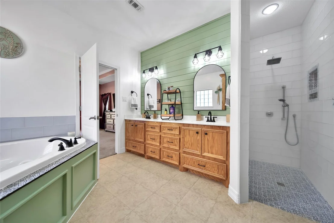 Photo of 21 Twin Forks Drive