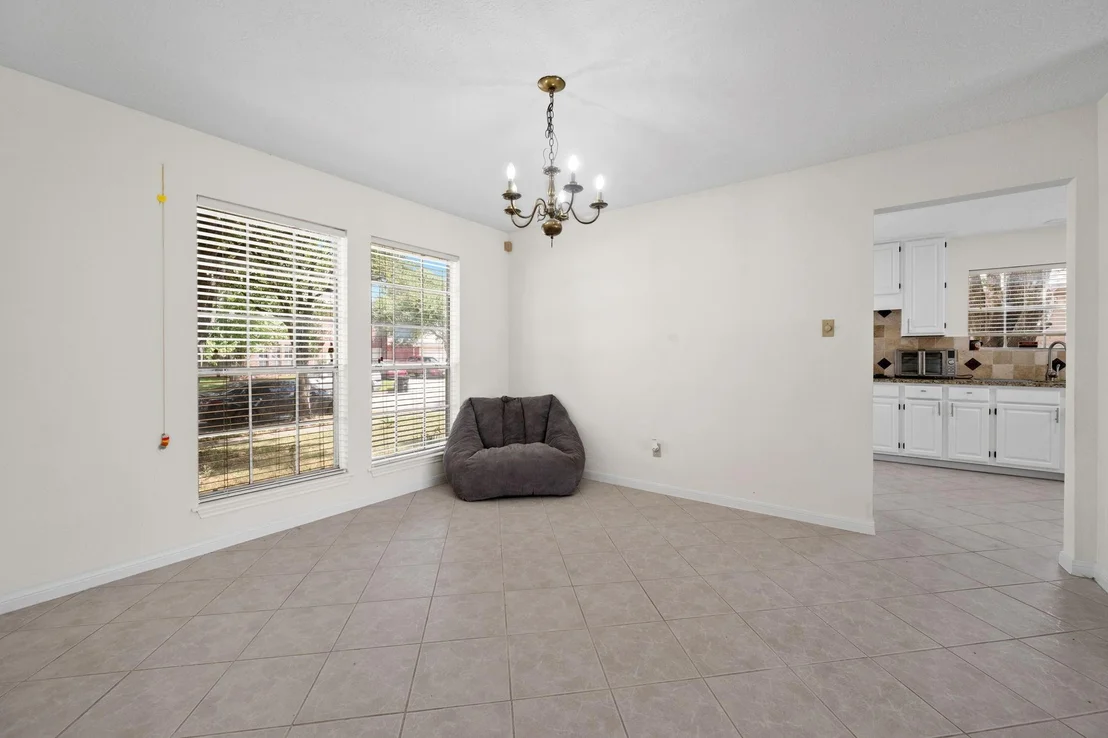 Photo of 7306 Oak Walk Drive