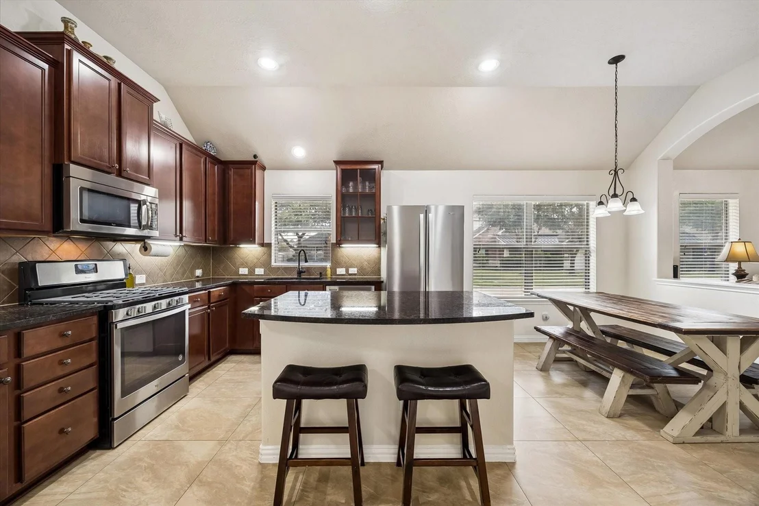 Photo of 1614 Colonial Crest Drive