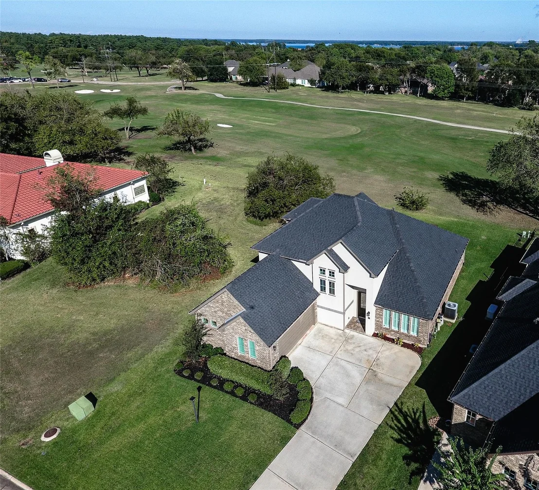Photo of 10 Bermuda Circle